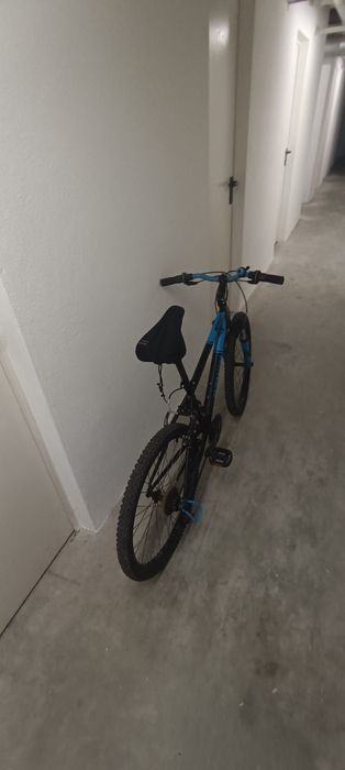 Bicicleta BTT em ótimo estado