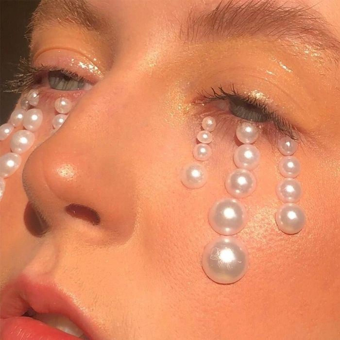 kryształki naklejki twarz perełki perły diamenciki 3d oczy makeup włosy