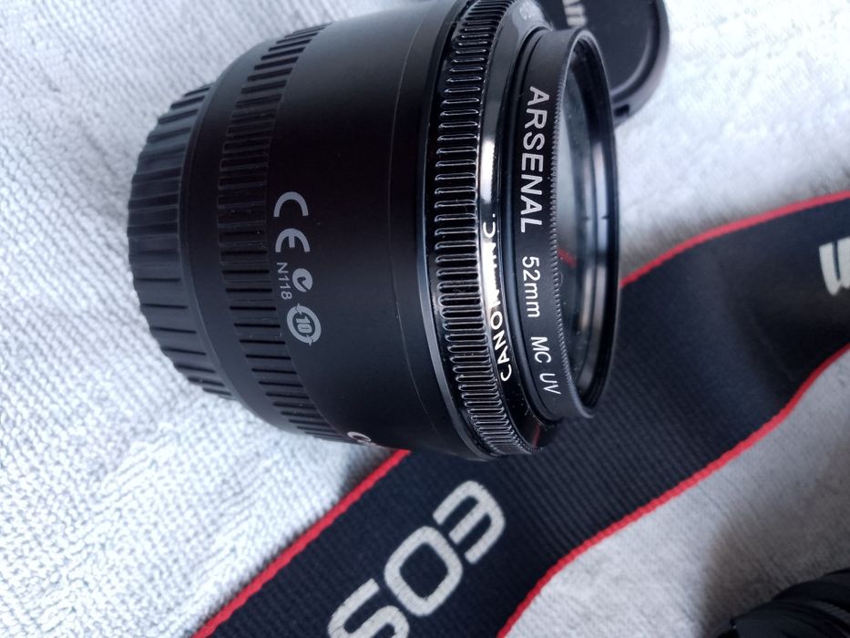 Фотоапарат Canon EOS 1100D