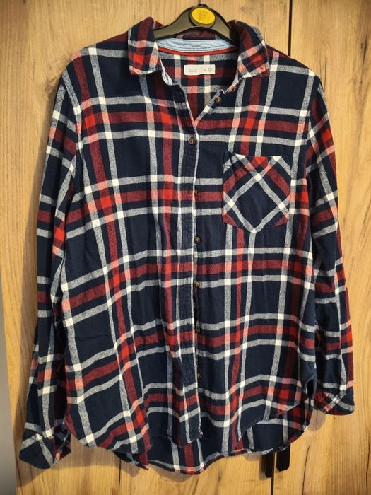 Lote de roupa como nova