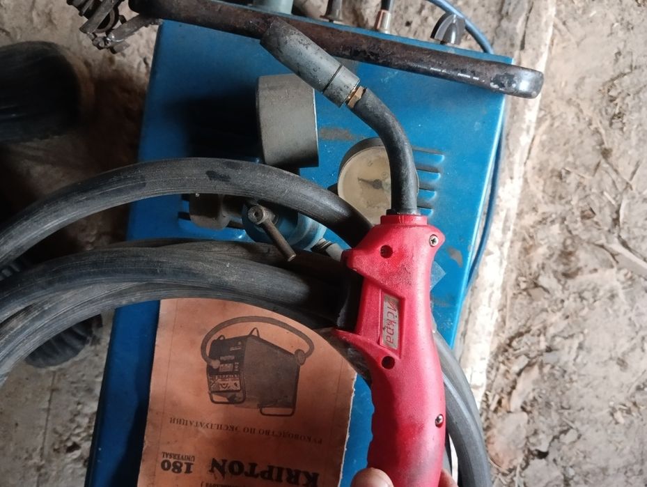 Сварочный полуавтомат Криптон 180 .инвертор.