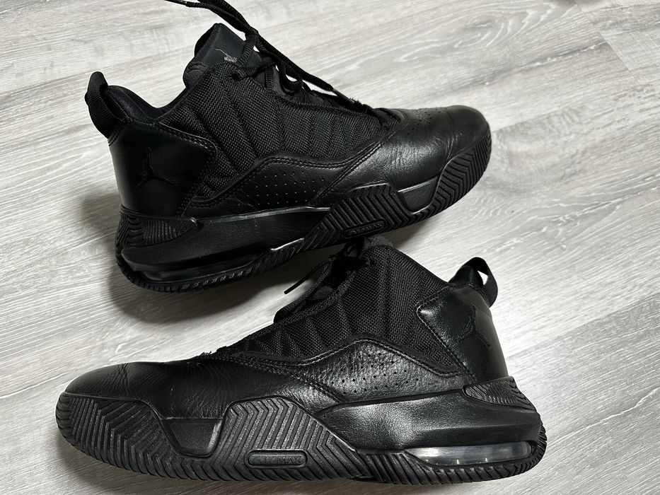 Кроссовки Jordan STAY LOYAL TRIPLE, 42размер