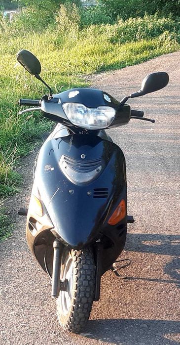 Продам мопед сузукі