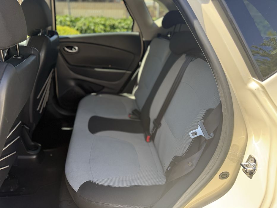 Renault Captur — fotografia 7