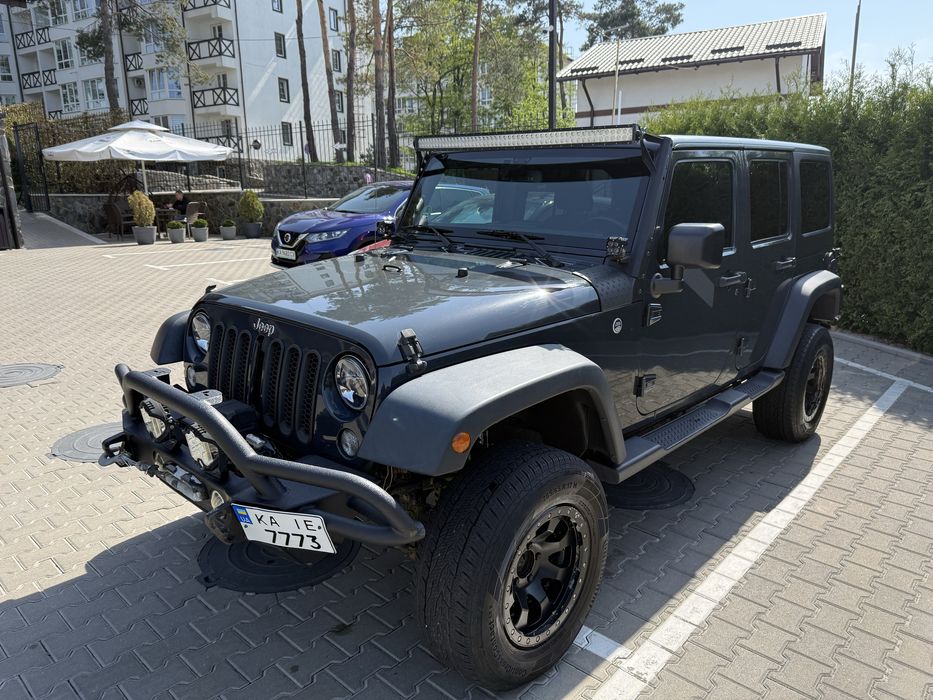 Продам jeep wrangler