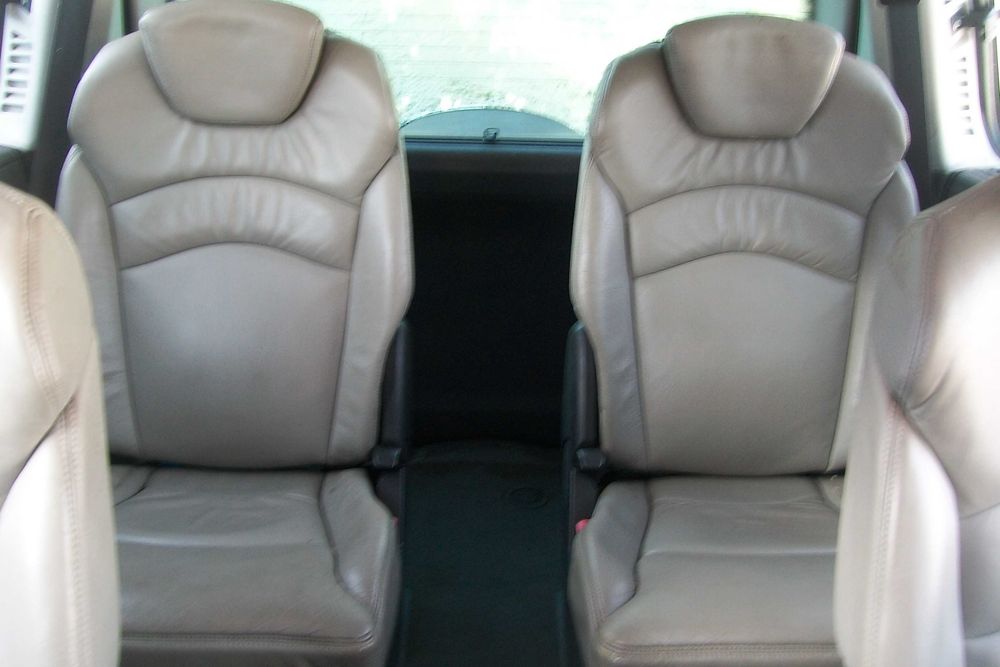 Fotele skórzane kapitańskie elektryczne obrotowe + tylne + boczki