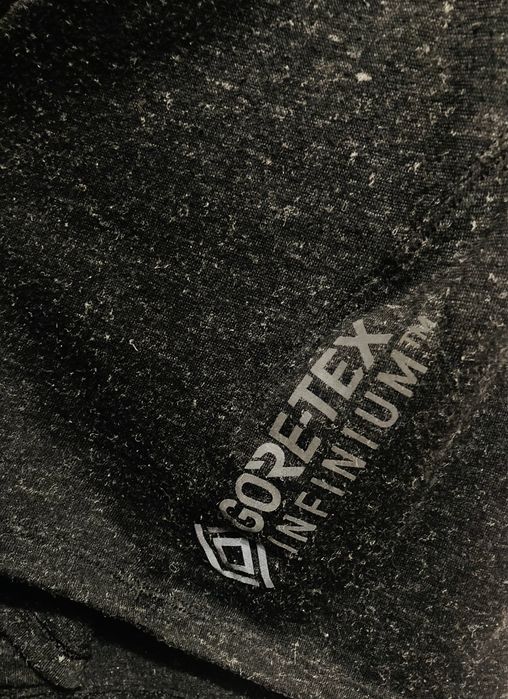 Футболка Under Armour Heatgear та Gore-Tex