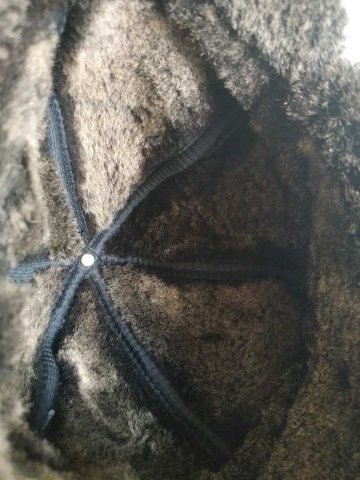 Зимняя шапка ушанка