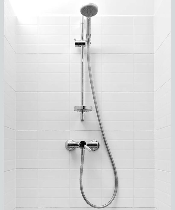 QWORK® Drążek prysznicowy 66 cm