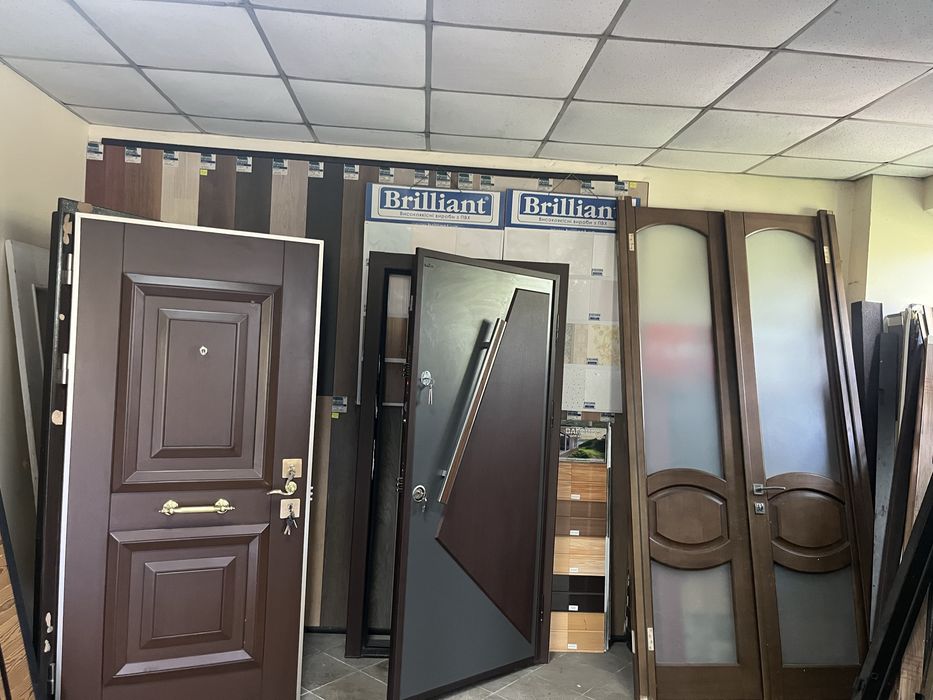 Двері вхідні броньовані РОЗПРОДАЖ