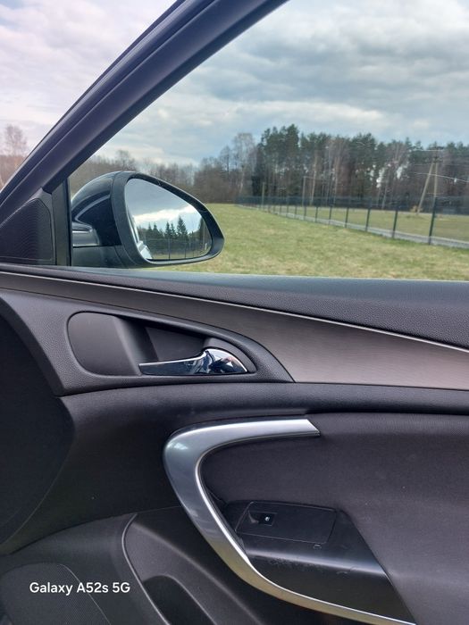 Opel insignia 2.0 cdti 131  sedan