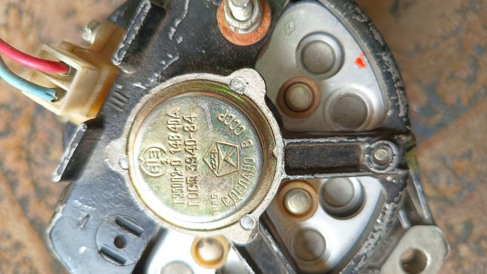 Генератор новый на Волгу,Газель ЗИЛ, Газон