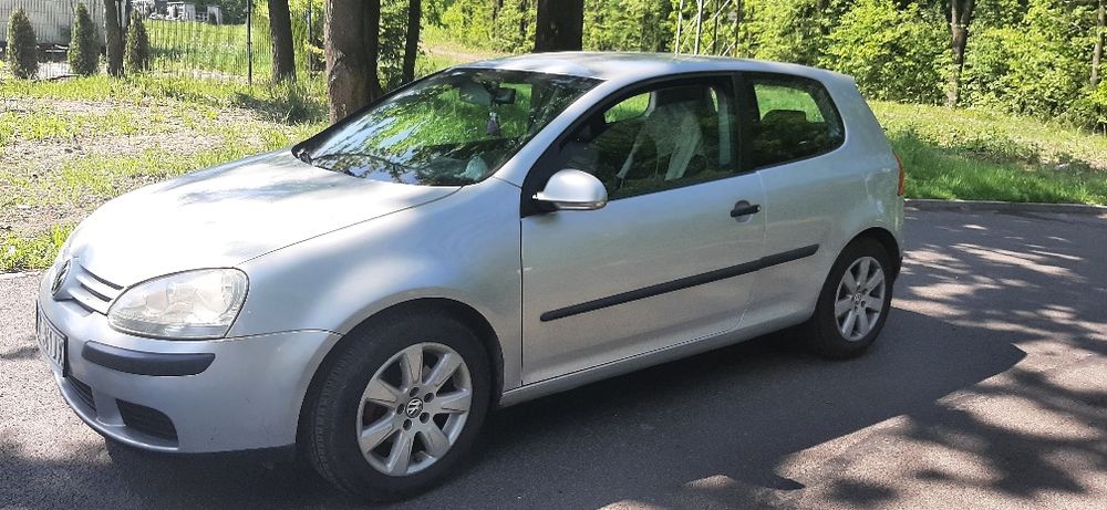 Sprzedam wolkswagen Golf 5 1.4 Benzyna