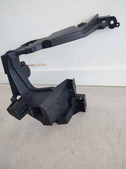 Ślizg Okular Mocowanie Lampy Przód Lewy Citroen C3 Aircross 21r Oryg