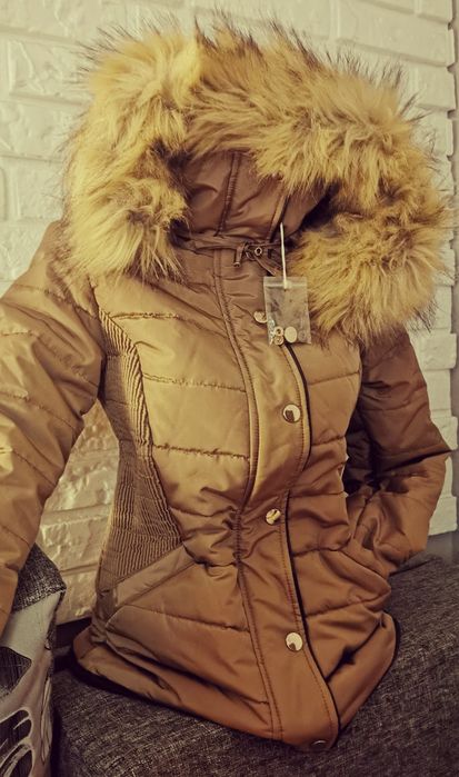 Kurtka przejściowa DeFacto