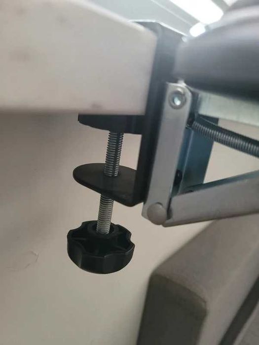 Składany podłokietnik pod biurko – regulowany ergonomiczny na mysz PC