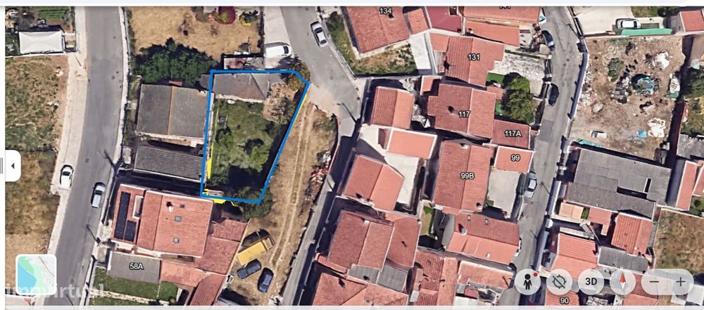 Terreno urbano em São Domingos de Rana