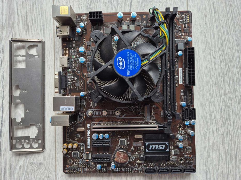 s1151 сет Intel Core i5-7500 3.8GHz з відеоядром + mATX MSI. Trade-IN