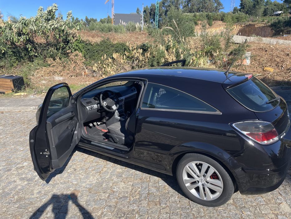 Opel astra H Gtc