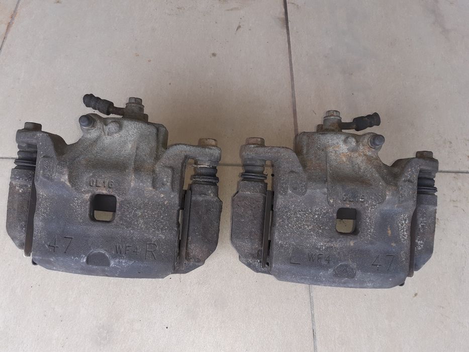 Супорта 2 шт. Nissan Tiida (араб). Цена за 2 шт.