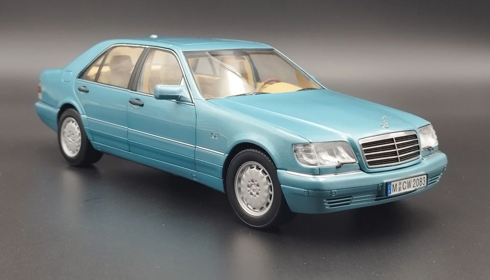 1:18 Norev Mercedes-Benz S500 W140 model używany