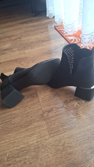 Botki wiosenne Born2be