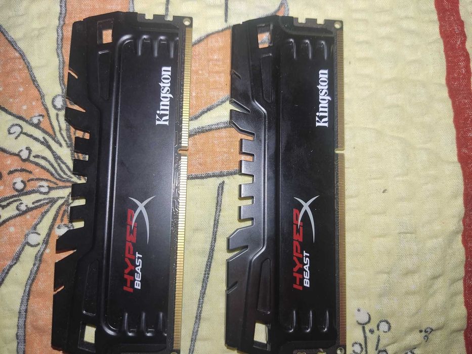 Pamięć RAM DDR3 Kingston HyperX Beast 8GB 2X4GB 2400MHZ CL11