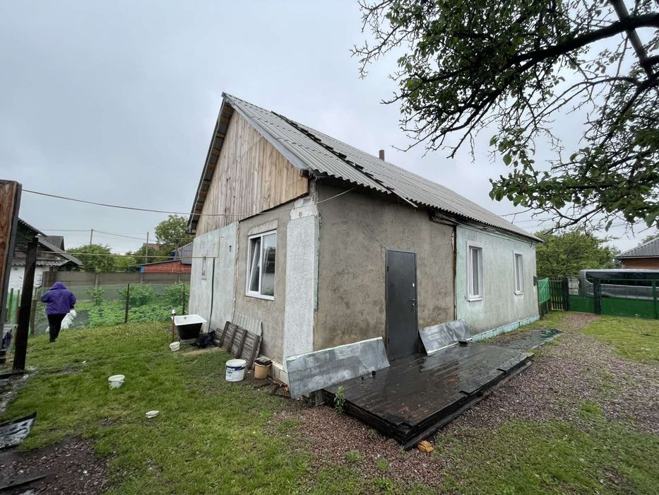Продам будинок в районі черемушек