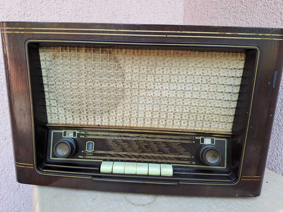 Stre radio lampowe Saba Villingen W4