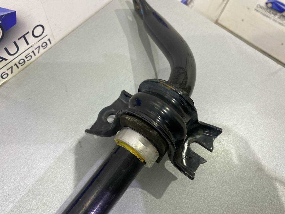 Стабилизатор задний Nissan rogue T33 Ниссан рог Т33 2021 2022 2023