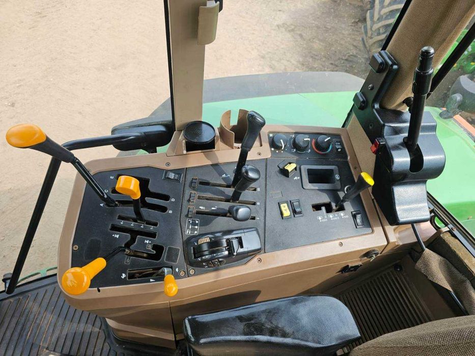 John Deere 7710 . 180 KM, 8211 H .  Skrzynia POWERSHIFT. JD 7710