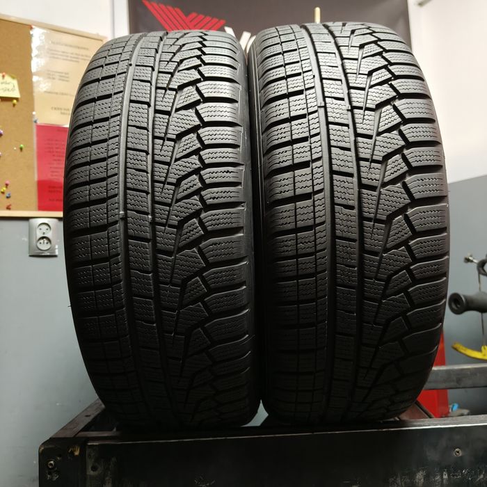 205/55/17 XL Sprzedam parę opon zimowych Hankook