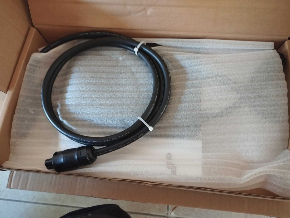 Mikroinwerter fotowoltaiczny Hoymiles HM-700