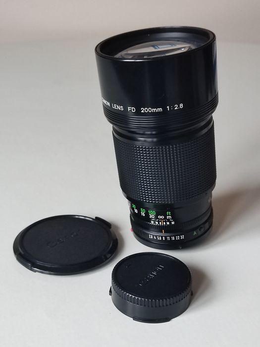 Canon New FD 200mm f2.8