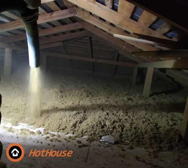 Ocieplenie Poddaszy, Wiązarów, Stropów -Wełna, Celuloza, piana PUR