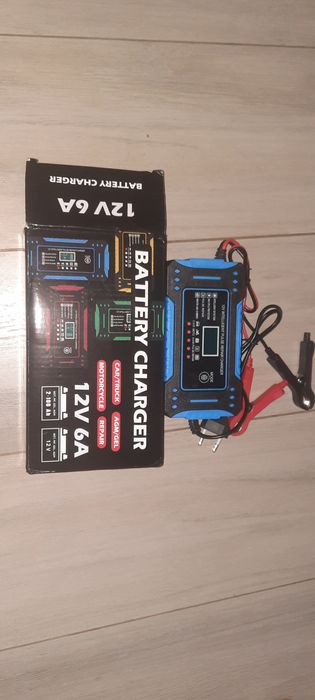 Зарядка автомобильная