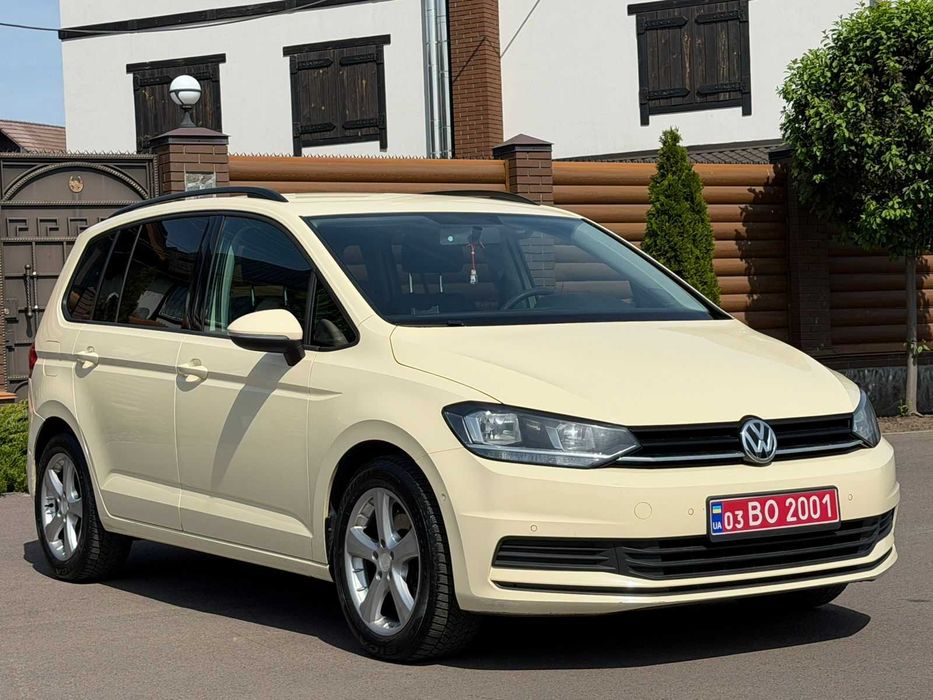 Volkswagen Touran 2016