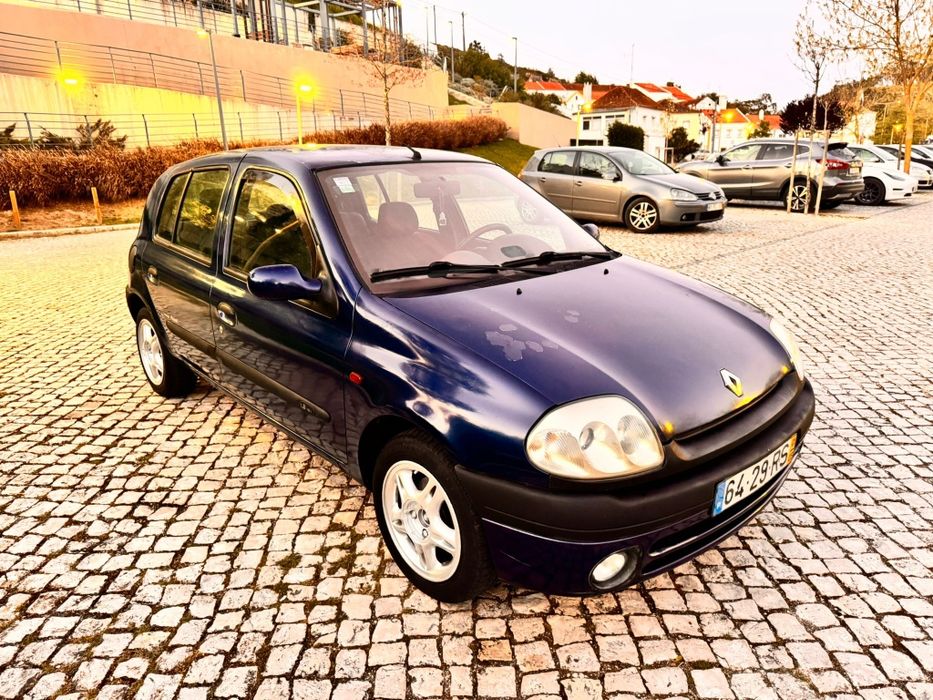 Renault clio ano 2001