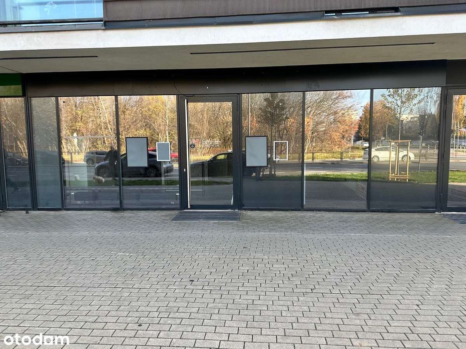 Lokal usługowy 90 m² - Metro Wilanowska – duże witryny, po remoncie
