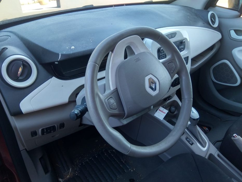 RENAULT ZOE - 2016 - Para Peças