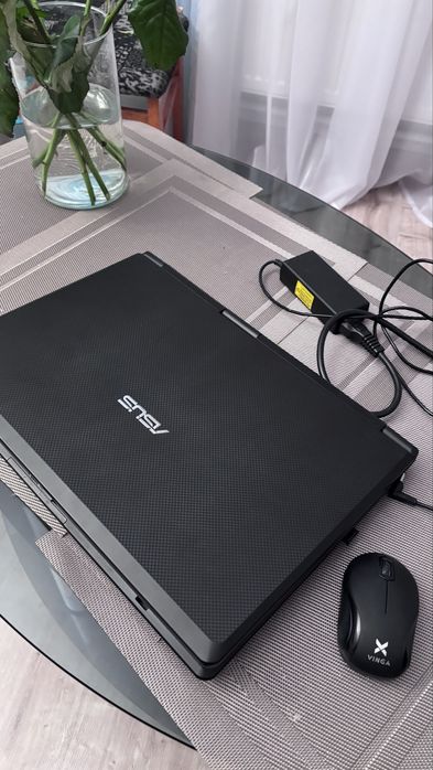 Ноутбук Asus X58L Series