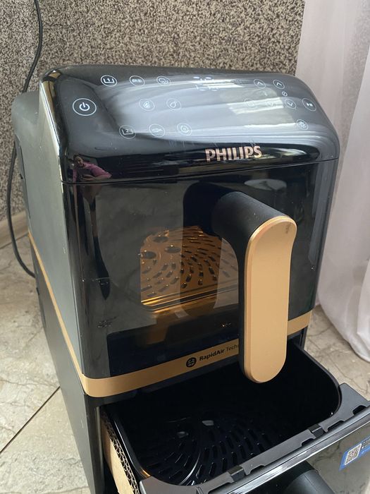 Аерофритюрниця Philips RapidAir NA462