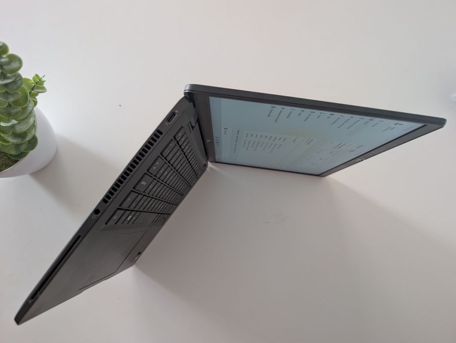 Dell latitude 7430 | 256 SSD | 16 RAM | I5-1254U