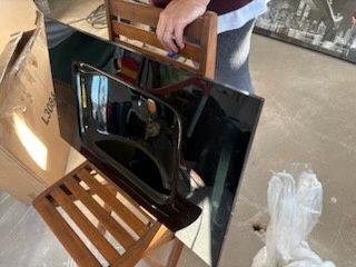 Umywalka szklana 80 czarna nowa