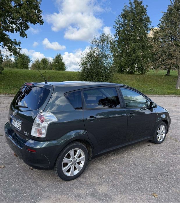 Toyota corolla verso