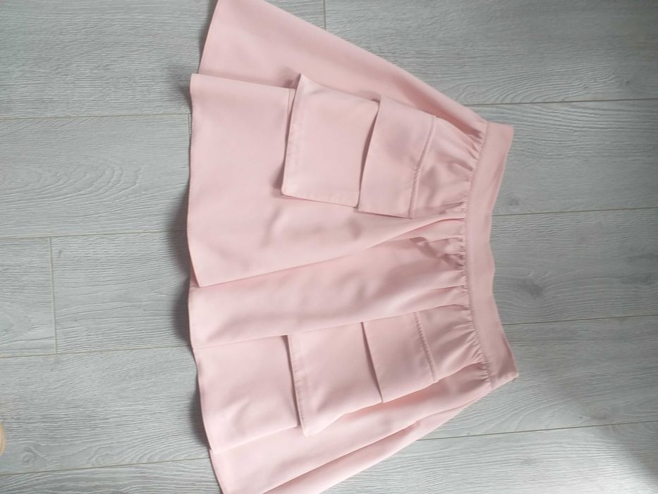 Spódnica różowa M
