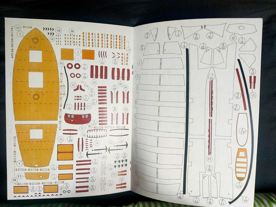 Lugier korsarski Le Courer, Shipyard nr 8, 1/96, model kartonowy