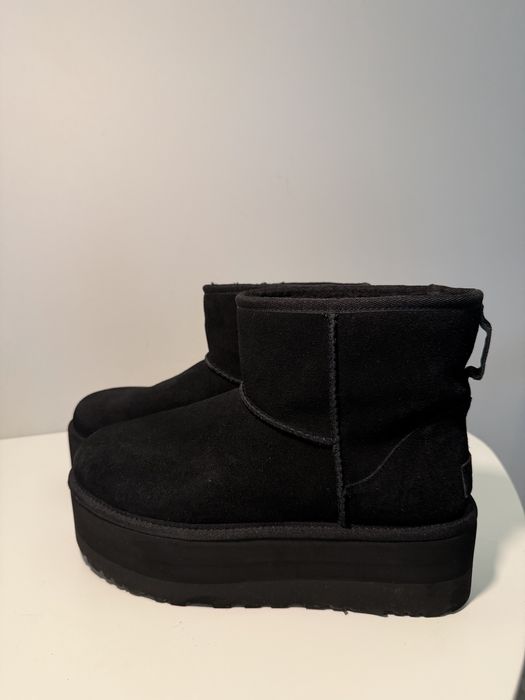 UGG чорні на платформі