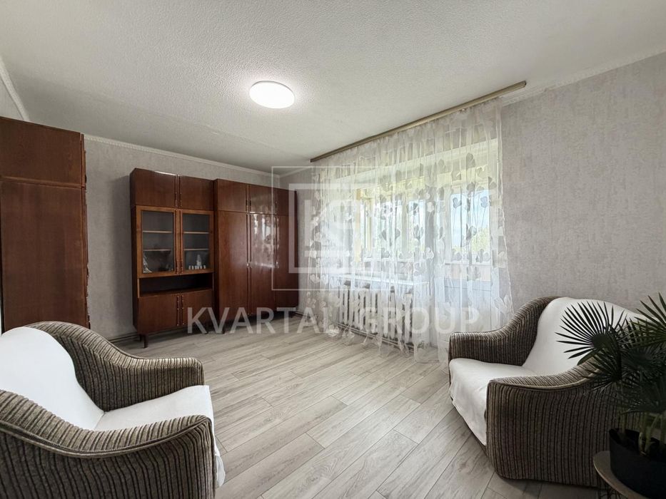 Продаж двокімнатної квартири з ремонтом