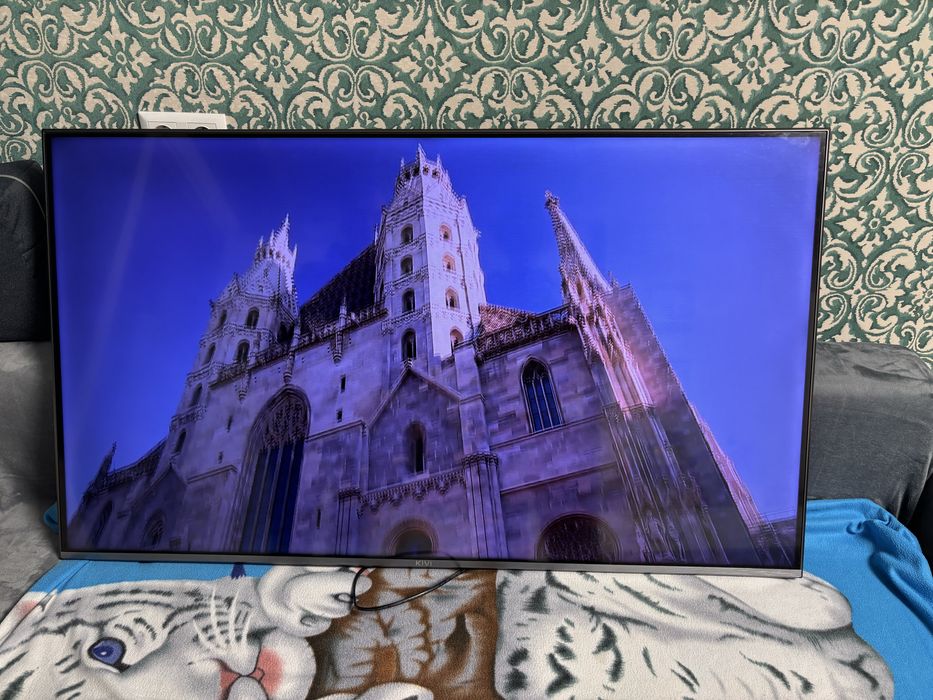 Телевизор 55 диагональ LED KIVI